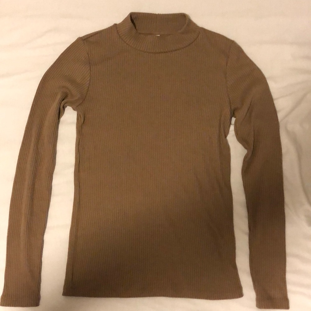Uniqlo turtle neck